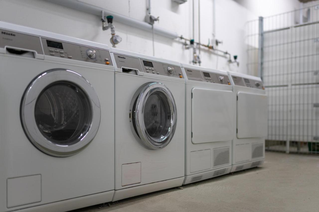 Hostel مانهايم المظهر الخارجي الصورة Commercial laundry