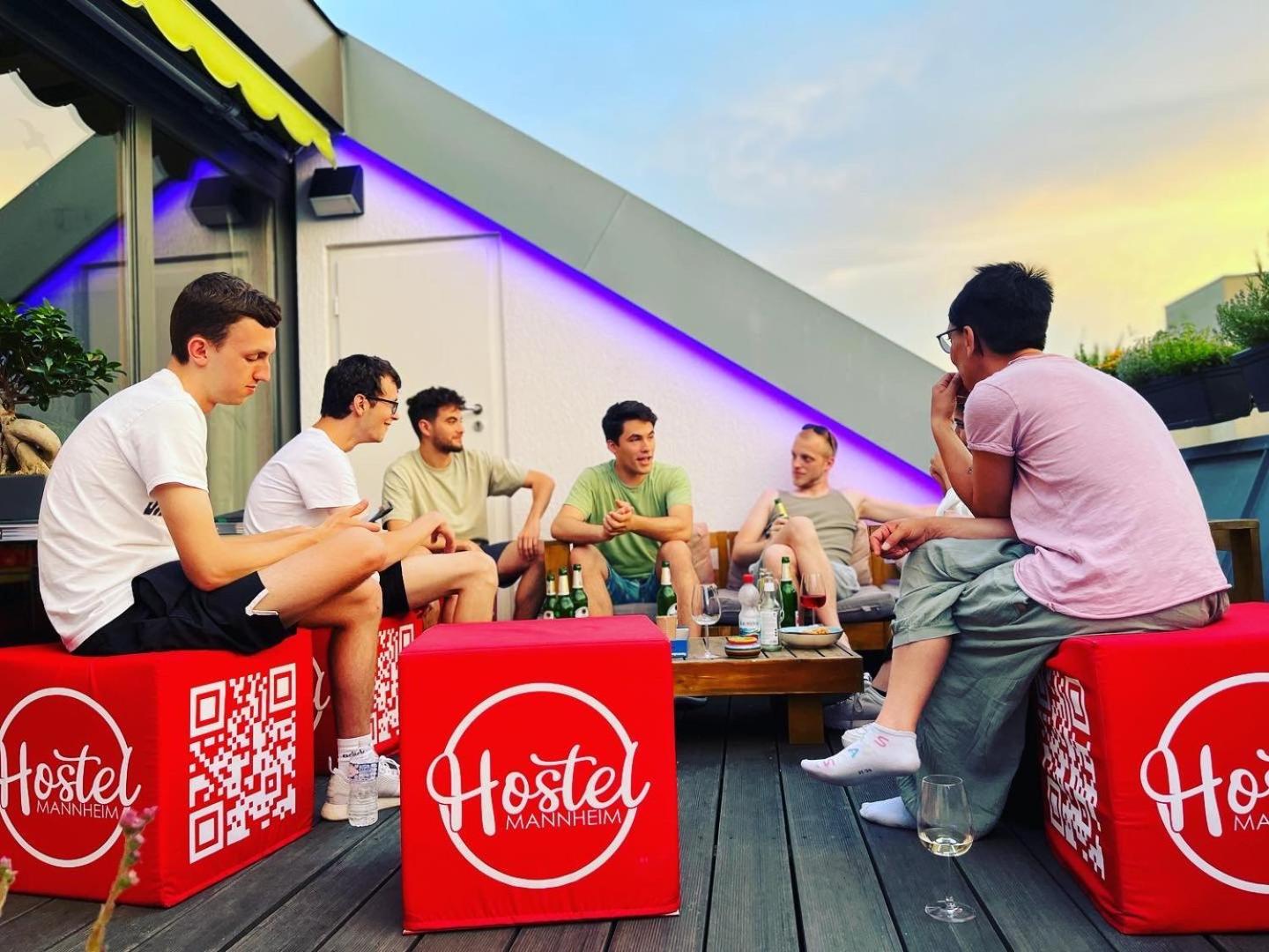 Hostel مانهايم المظهر الخارجي الصورة Hostel Budapest
